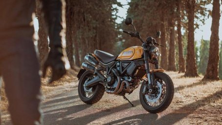 Ducati Scrambler 1100 Tribute Pro e Urban Motard, due nuove versioni per il...