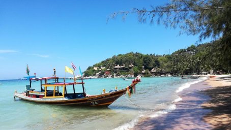 A Koh Tao, l’isola thailandese dove si fa snorkeling anche senza nuotare:...