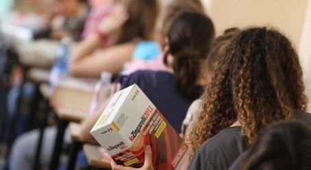 Maturità, al via il 17 giugno. Azzolina: «Durerà massimo un'ora, nessuna...