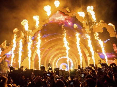 Houston, calca per il rapper Travis Scott: almeno otto morti, più di 300...