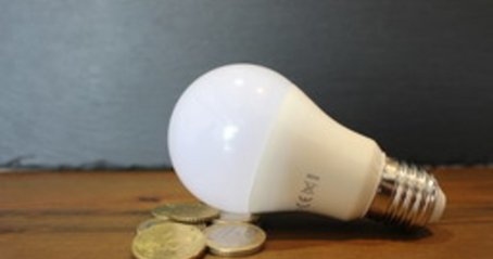 Manovra, le bollette si pagano a rate e senza interessi