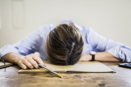 Lavorare "invecchia"? Un test valuta l'impatto del lavoro sull'aspetto...